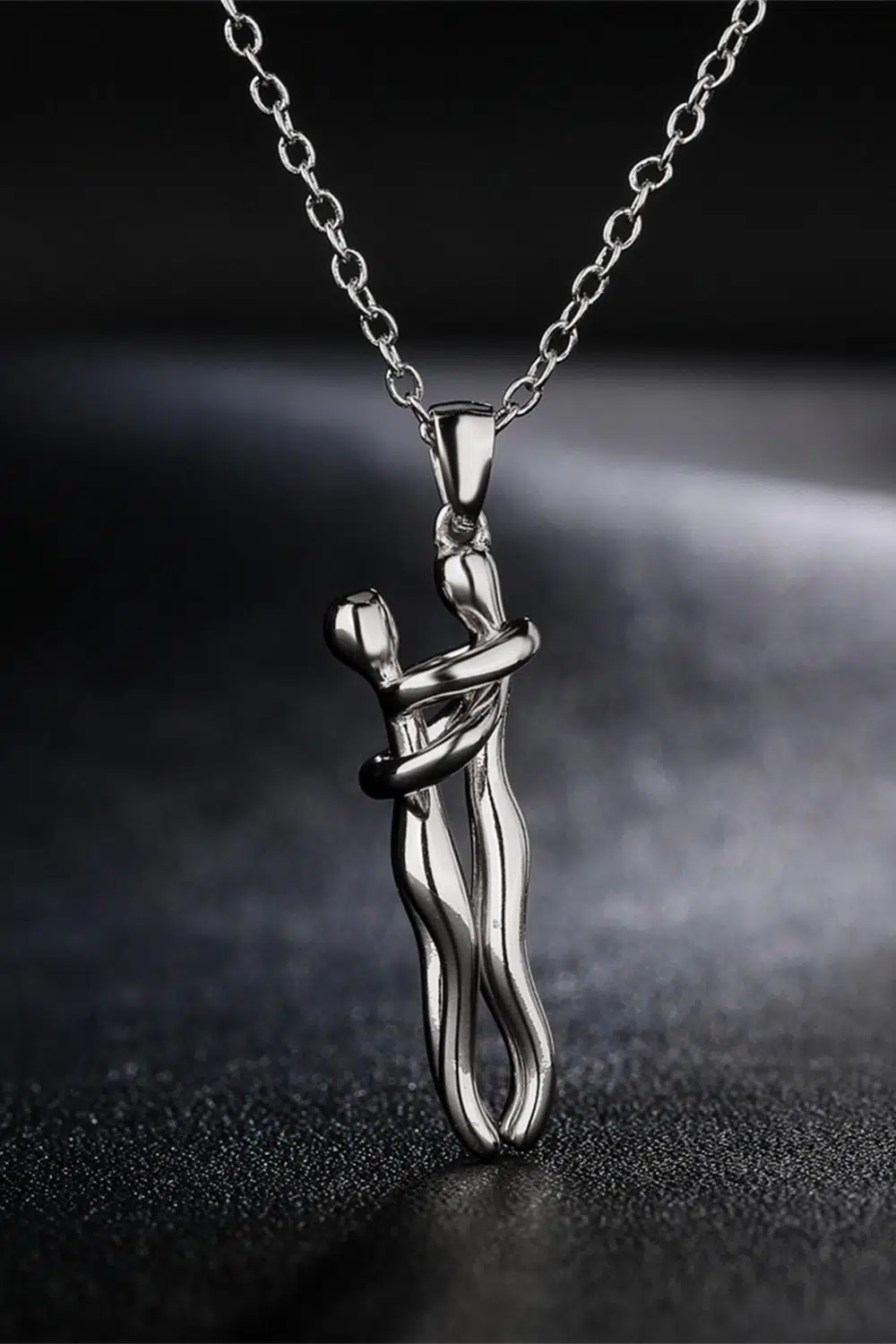 Sarılan Çift Çelik Unisex Sevgili Kolyesi Eşe Sevgiliye Hediye eck52